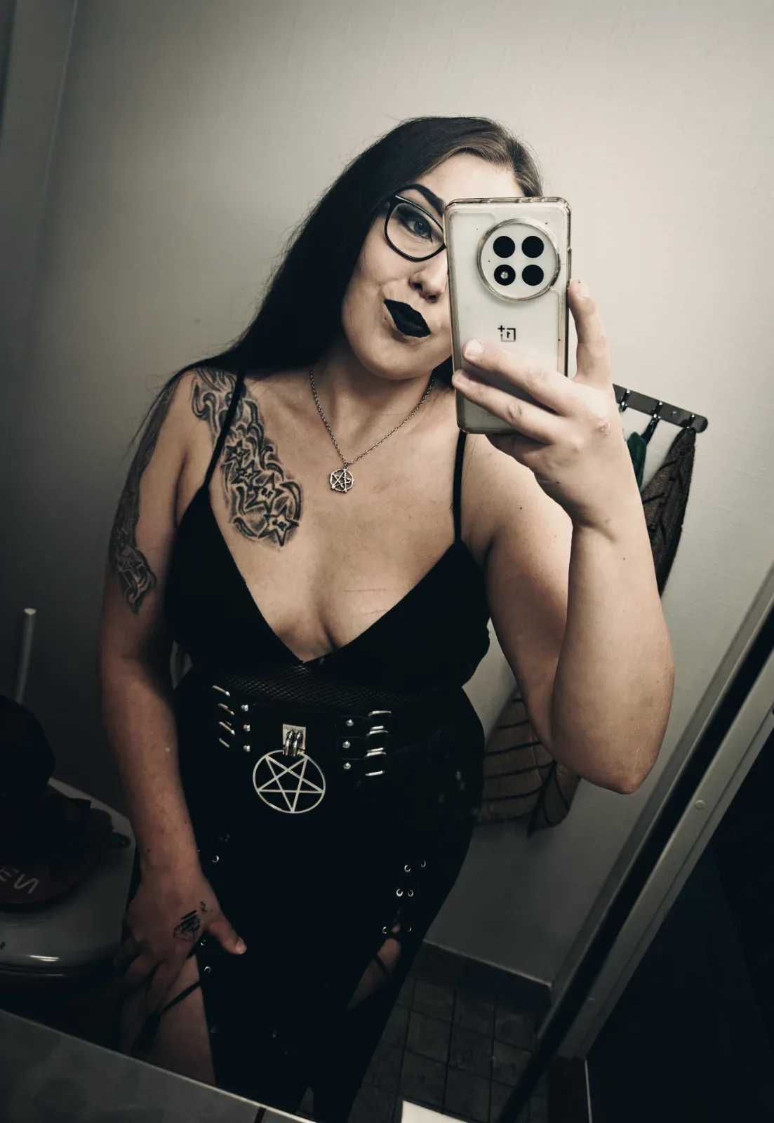 Goddess Jen, modella di Finlandia